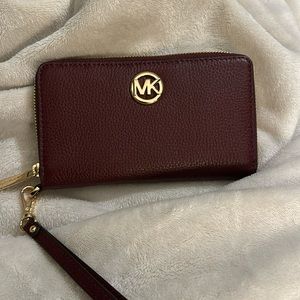 Micheal kors wallet